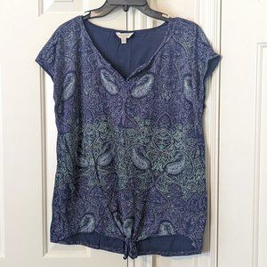Lucky Brand blue paisley tie front short sleeved shirt- Size Large